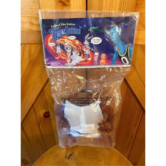 Vintage 1996 Warner Bros Looney Tunes Space Jam McDonalds Exclusive Taz open bag - Picture 3 of 7